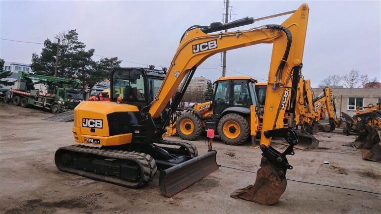Kummilintidega ekskavaator JCB 86C-1 – 15JCB