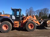 Frontaallaadur HITACHI ZW 220-6 kaaluga - 9062TE