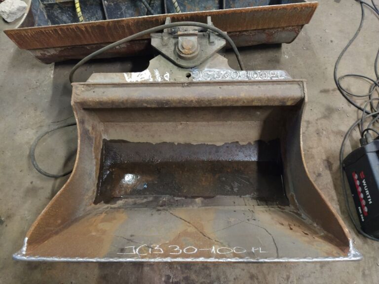 JCB30-100PL