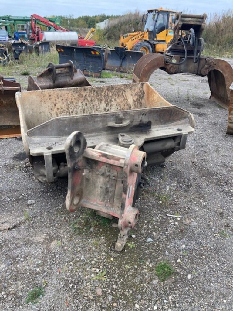 Lehnhoff kinnitus ZX250 küljest