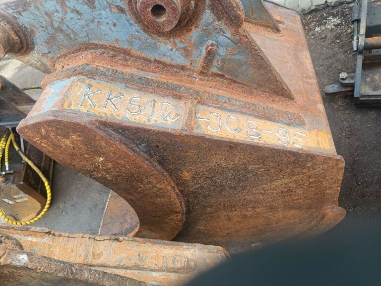 KKS12-JCB-95