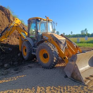 Ekskavaator-laadur 4CX - 7930TE