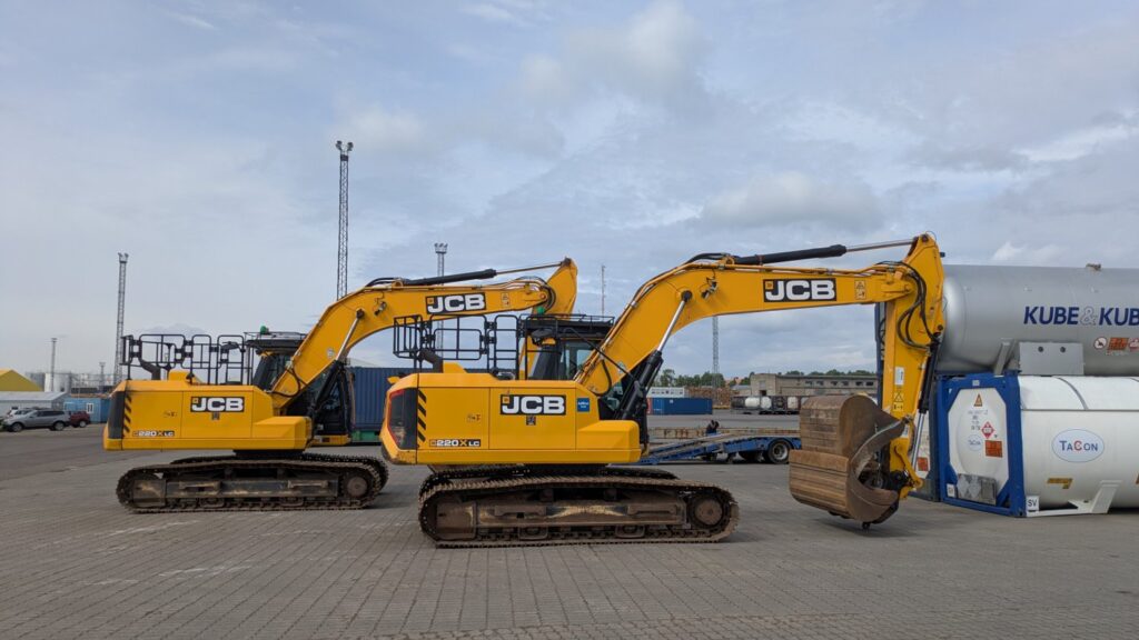 Roomikekskavaator JCB 220X L SV - 2022a (22JCB)